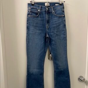 Citizens of Humanity Isola Midrise Cropped Boot jeans. Never worn. Like new!